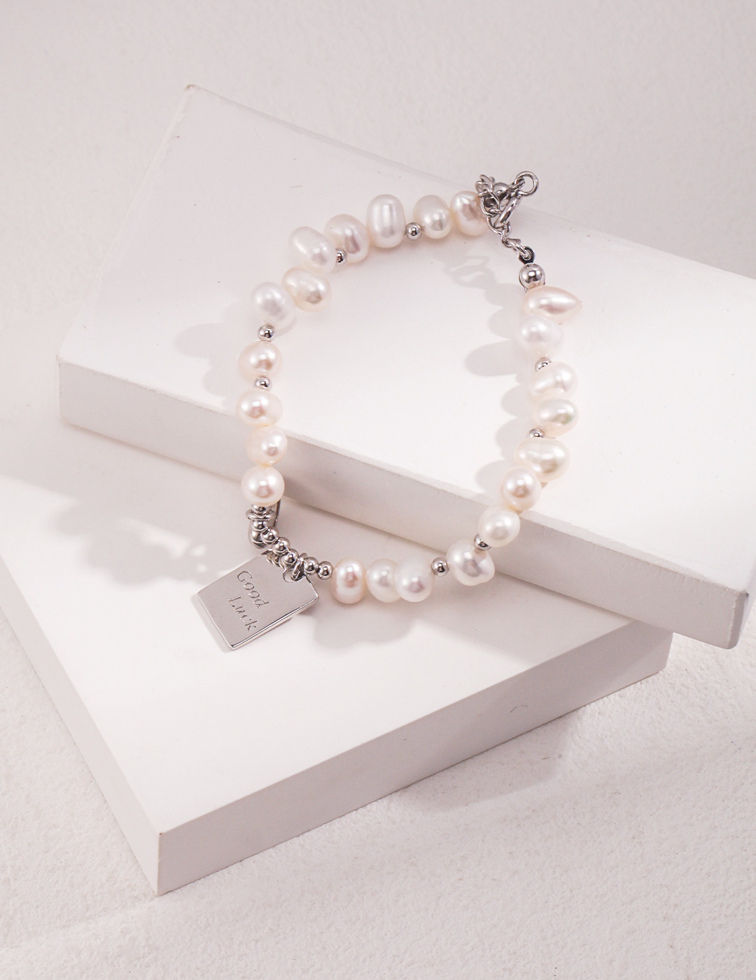 Q.U.E.E.N Good Luck Silver Pearl Bracelet - Jewelry Voutique